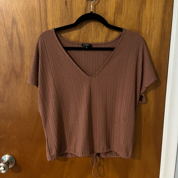 Dynamite cropped v neck tee - Picture 1 of 2